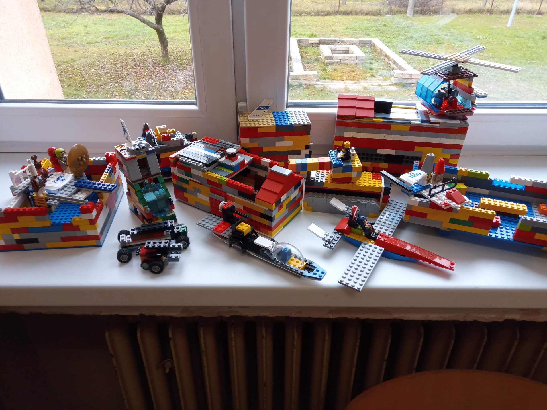 Lego stavbárik